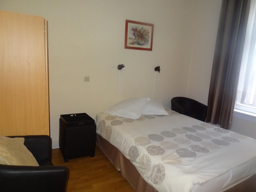 Logies Ocelot Hotell Oostende Exteriör bild