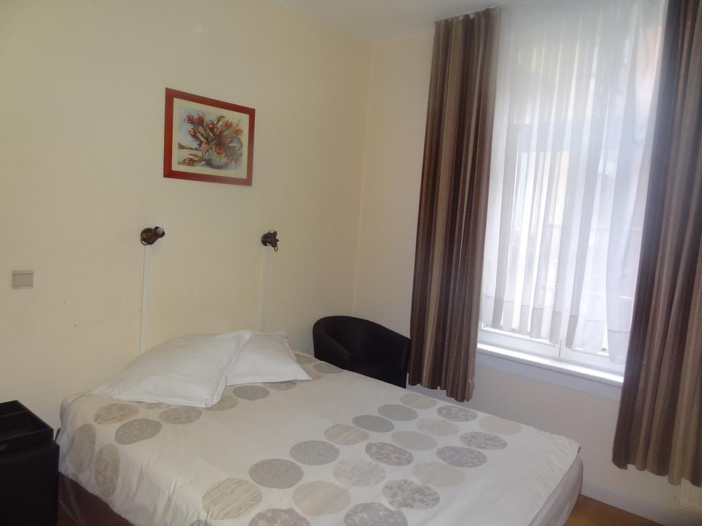 Logies Ocelot Hotell Oostende Exteriör bild